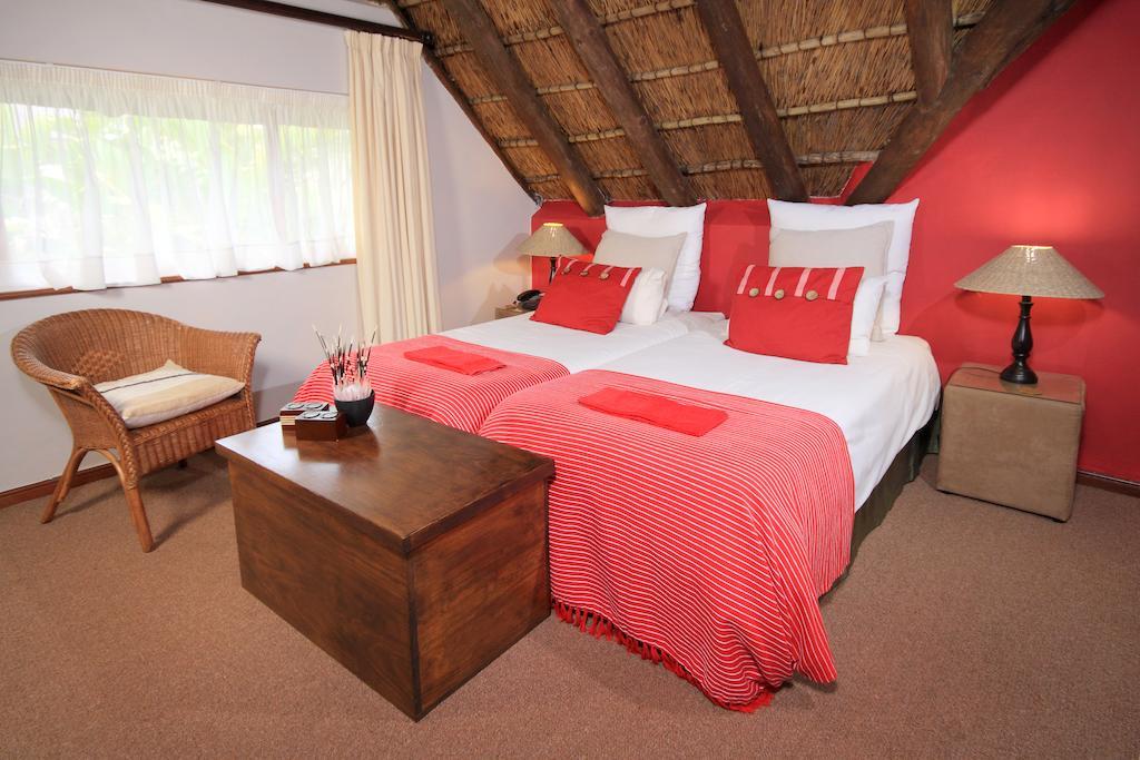 Thatchwood Country Lodge St Francis Bay Bagian luar foto