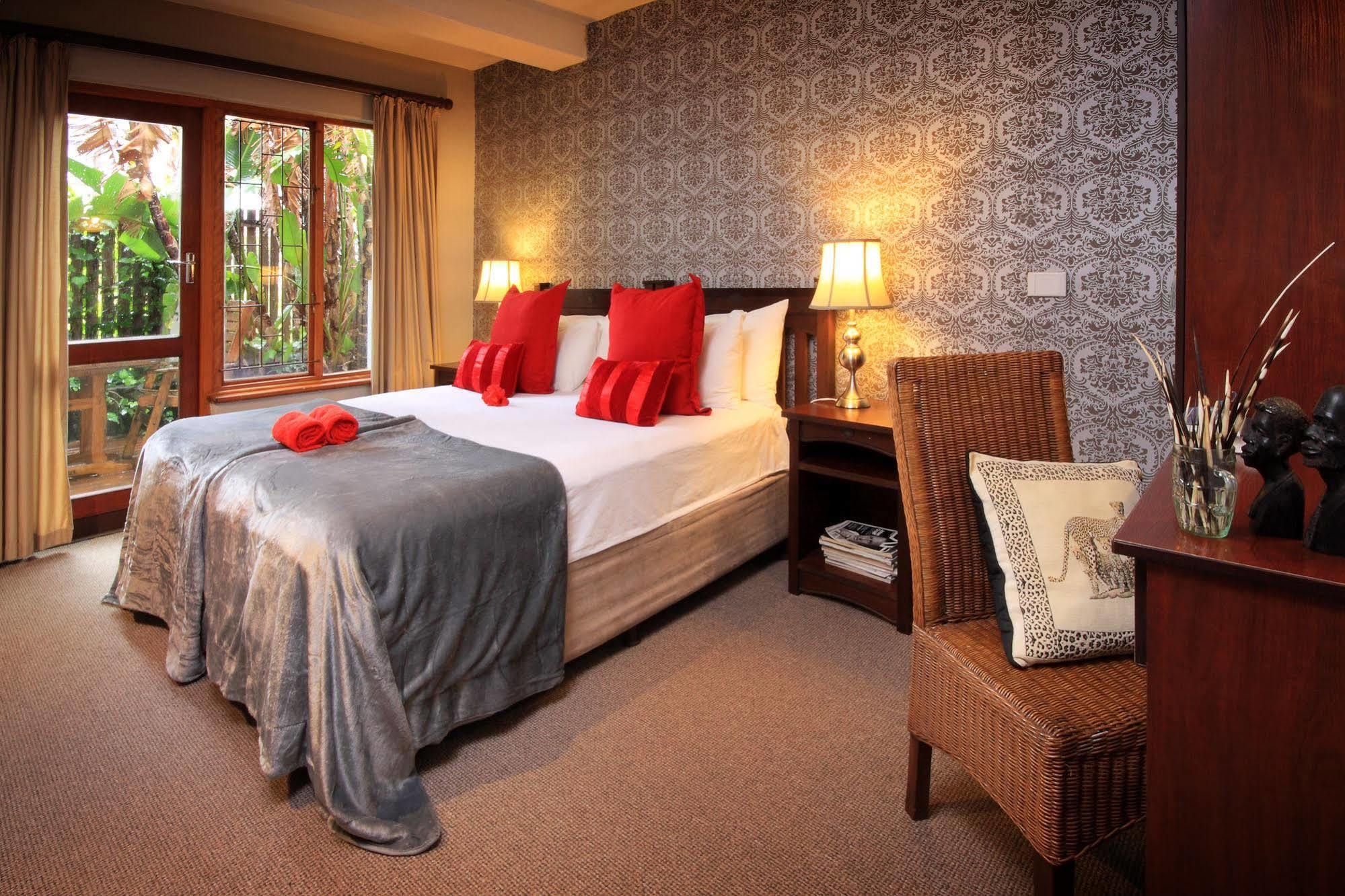 Thatchwood Country Lodge St Francis Bay Bagian luar foto