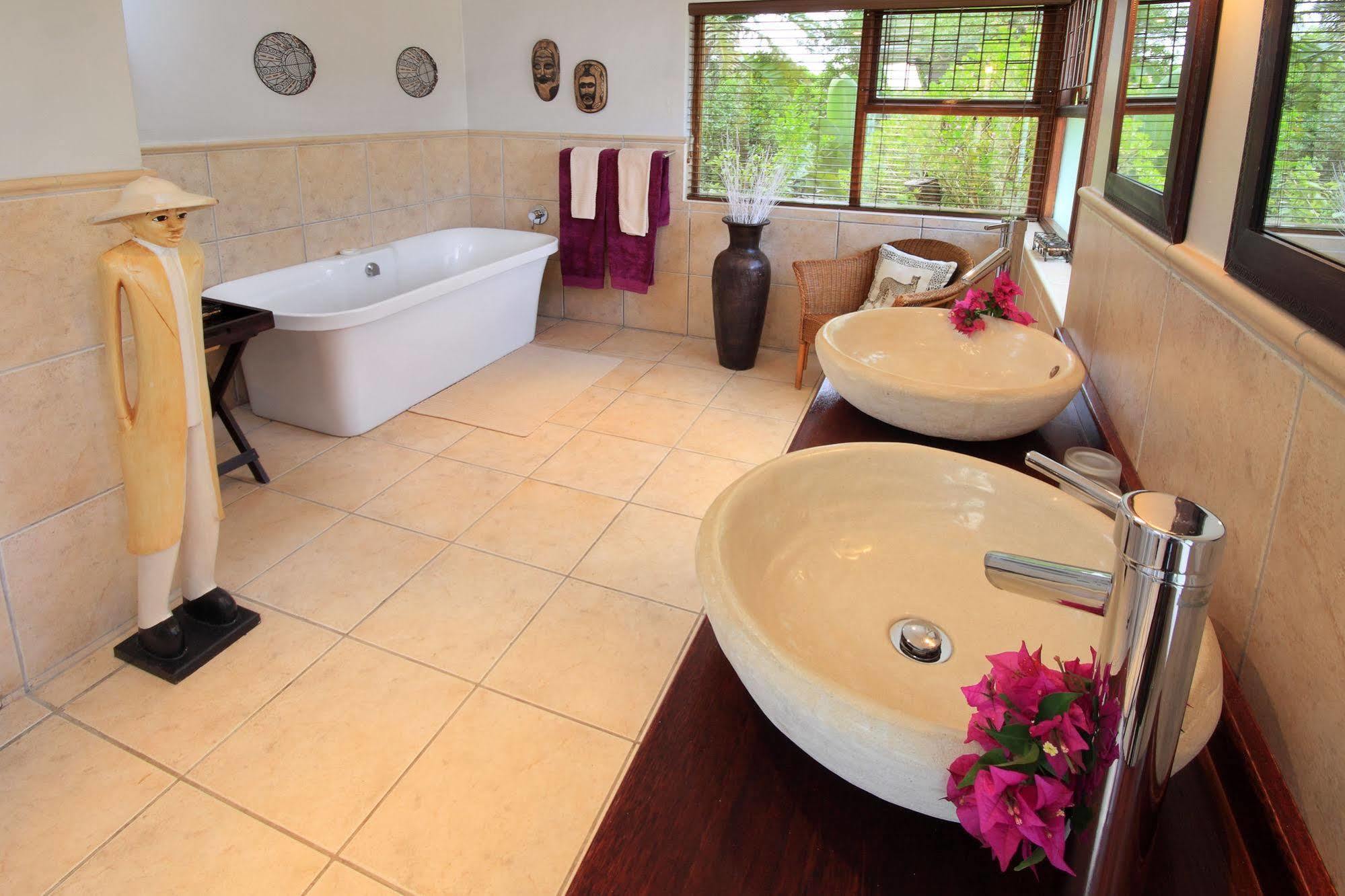 Thatchwood Country Lodge St Francis Bay Bagian luar foto