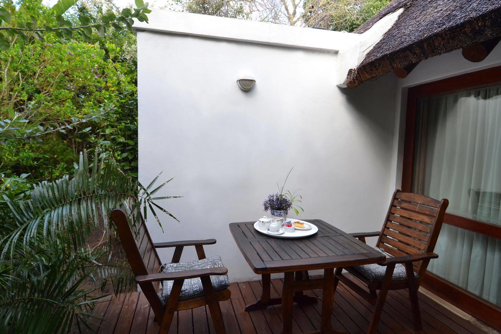 Thatchwood Country Lodge St Francis Bay Bagian luar foto