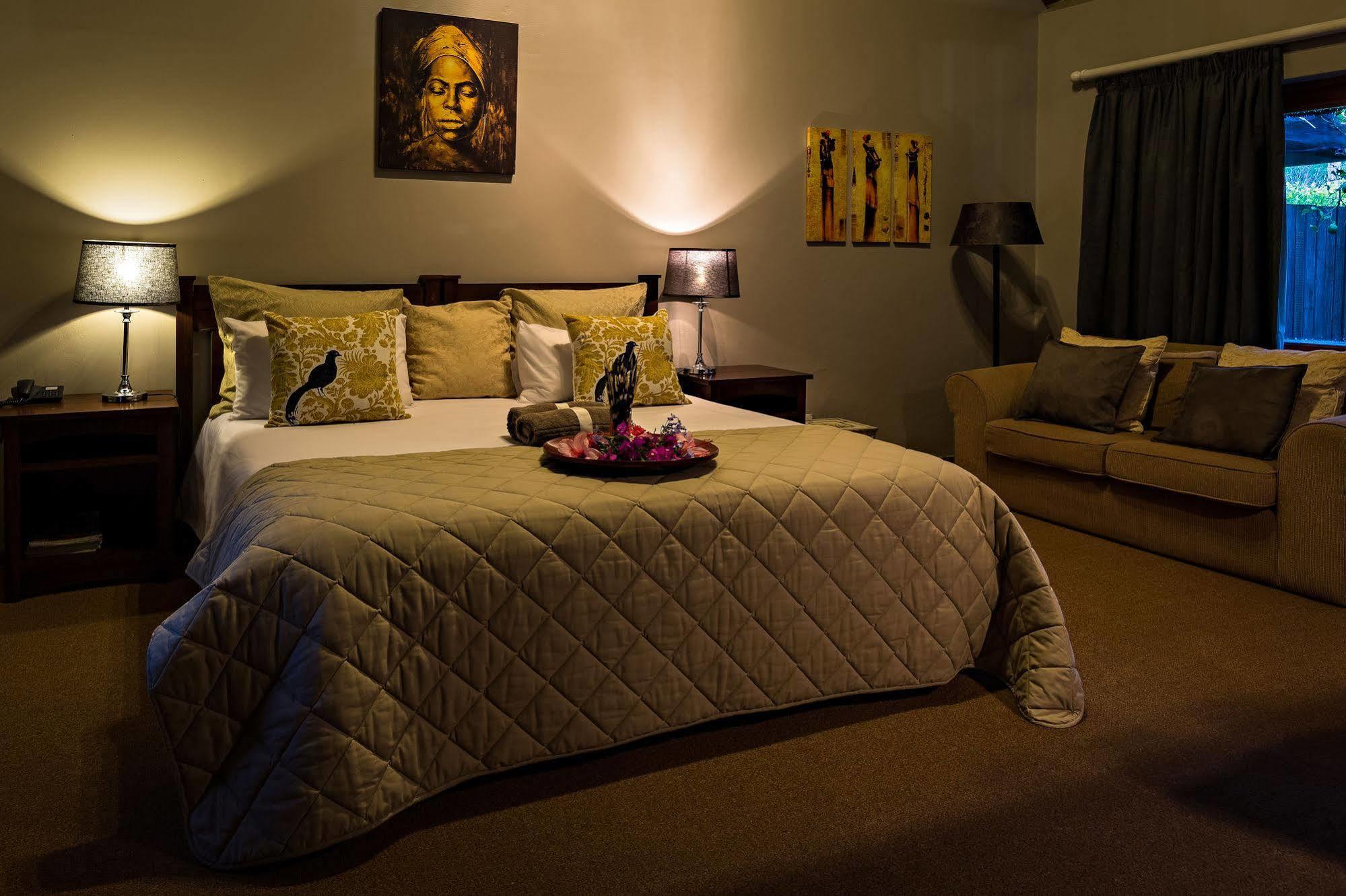 Thatchwood Country Lodge St Francis Bay Bagian luar foto